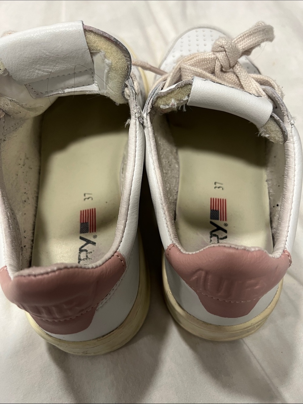 Autry Women's White Leather Sneakers with Pink Accents - Picture 4 of 6